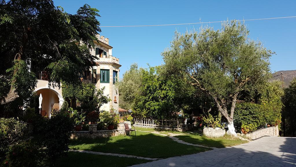 Castello Bellos Studios Keri Ngoại thất bức ảnh